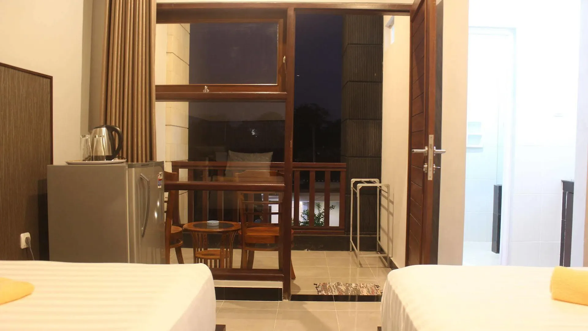 *** Hotel New Asta Graha Homestay Indonesia